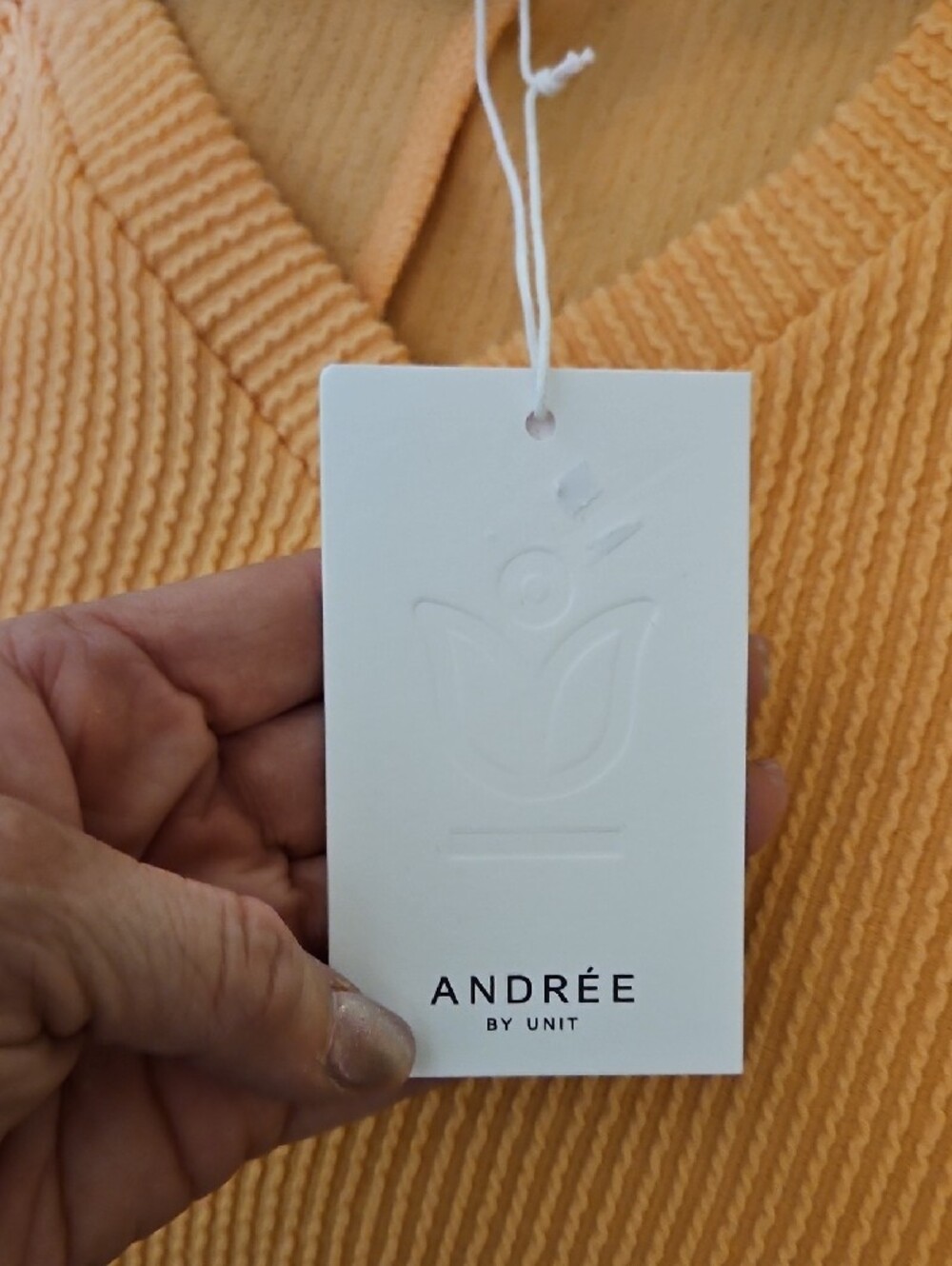 ANDREE BY UNIT Peach-Orange Sleeveless V-Neck Knit Midi Dress SUPER SOFT - Picture 7 of 7
